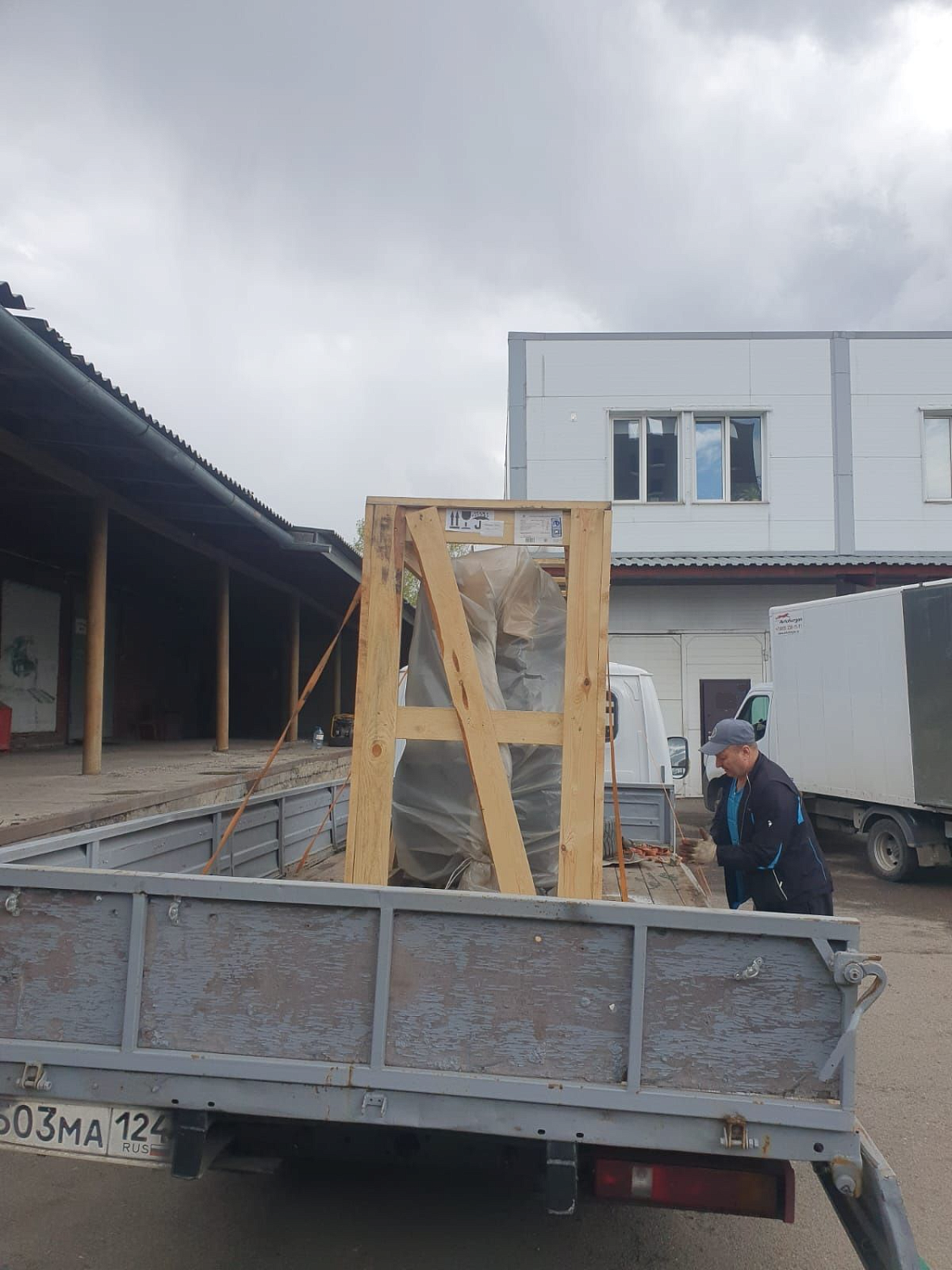 Отгрузка поршневого компрессора Remeza СБ4/Ф-500.LT100/16 в г. Красноярск